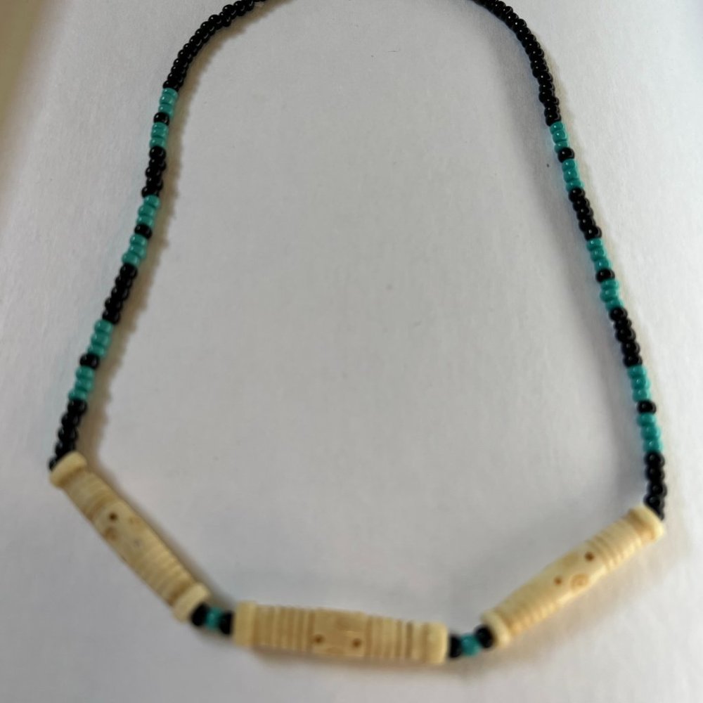 Plastics bone stone and Beads design Multi 18 Inch Necklace